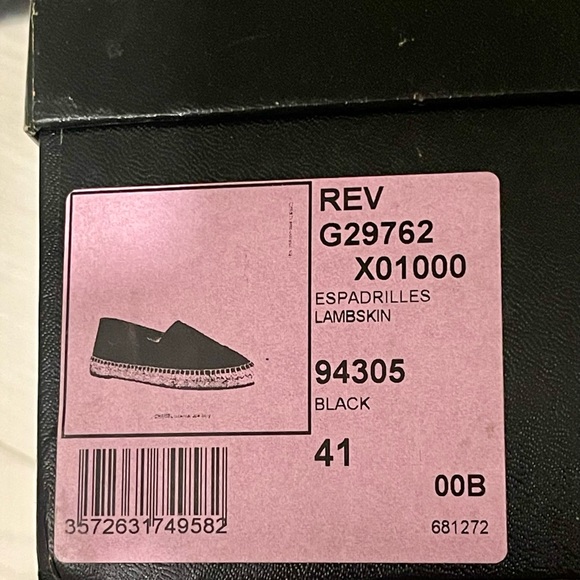 “LIKE NEW” CHANEL Lambskin Black Espadrilles - Picture 12 of 16